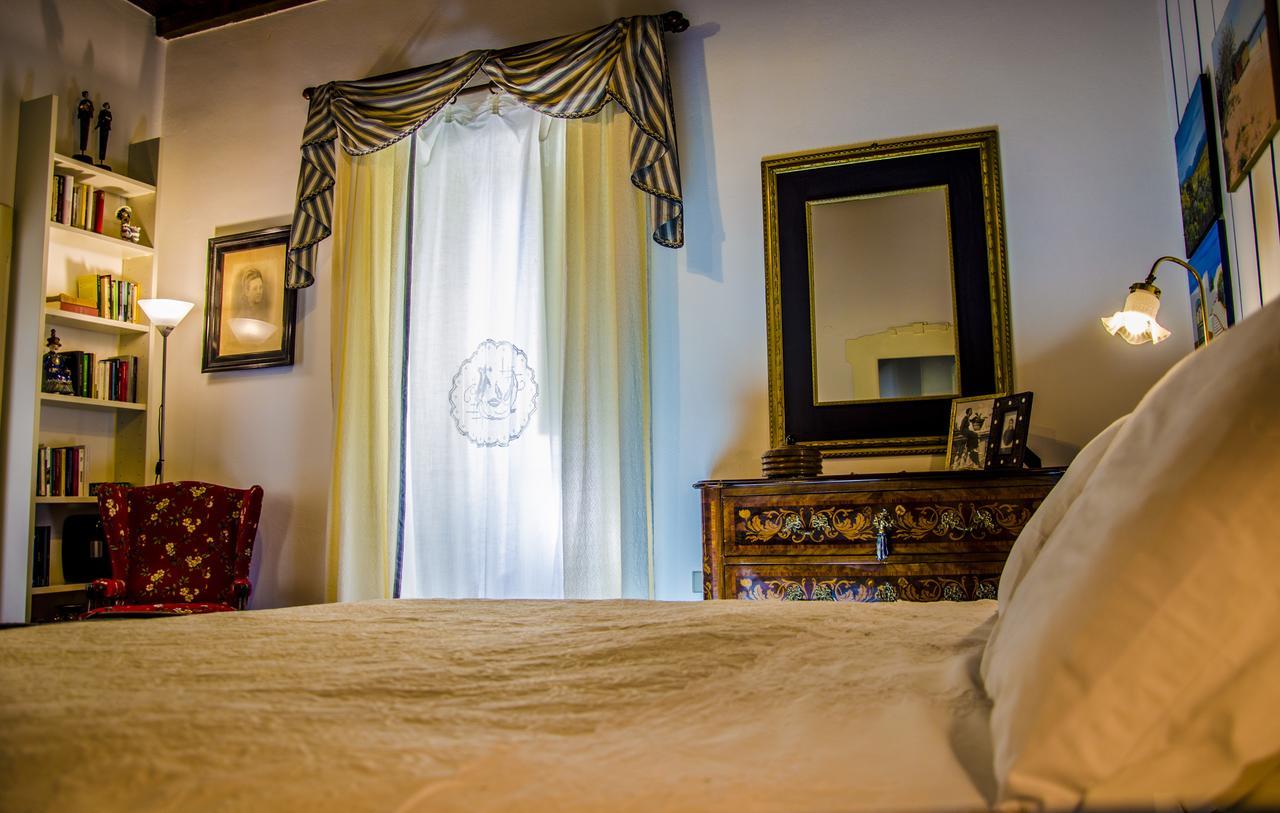 Antica Casa Cristofori Bed and Breakfast Usini Buitenkant foto