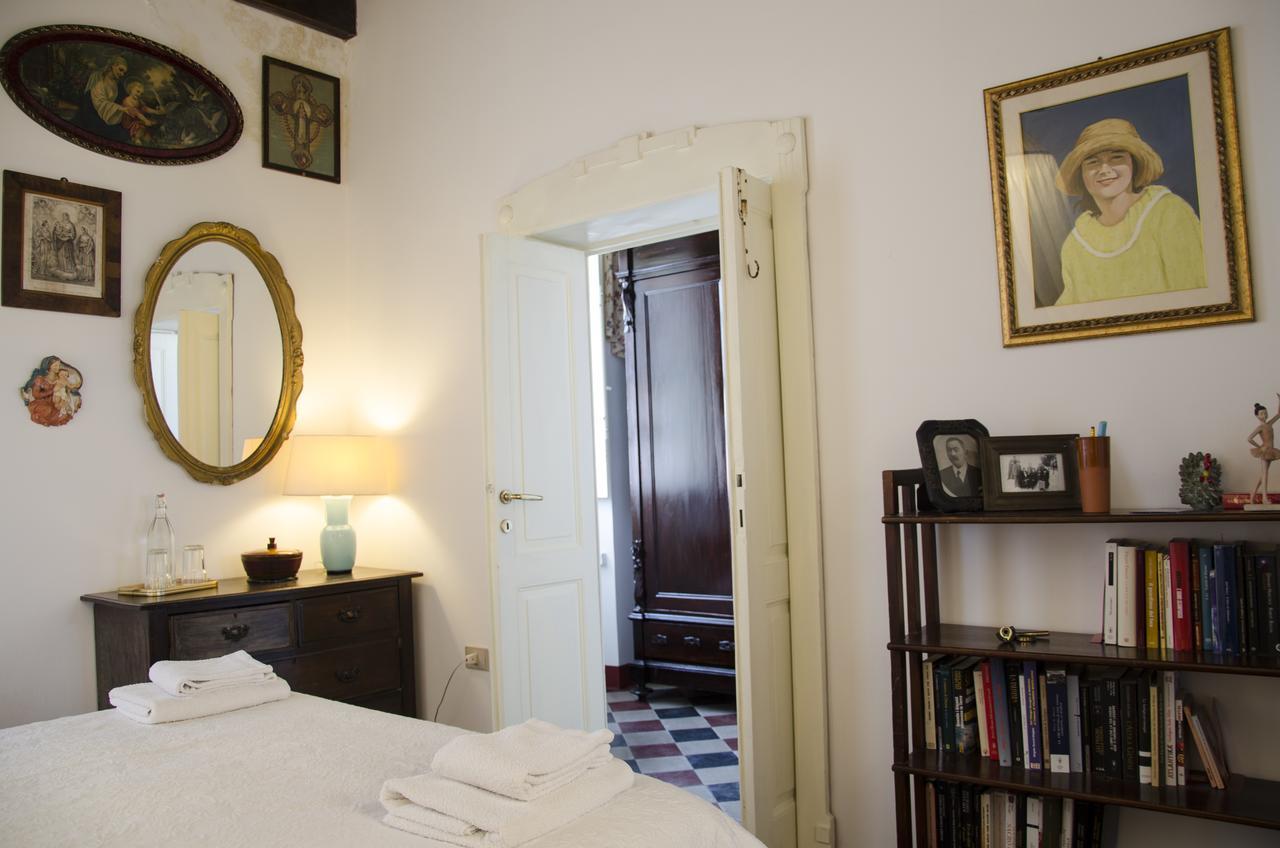 Antica Casa Cristofori Bed and Breakfast Usini Buitenkant foto